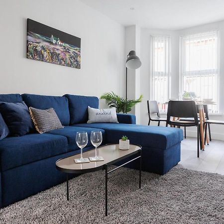 Townhouse In Belfast Villa ภายนอก รูปภาพ